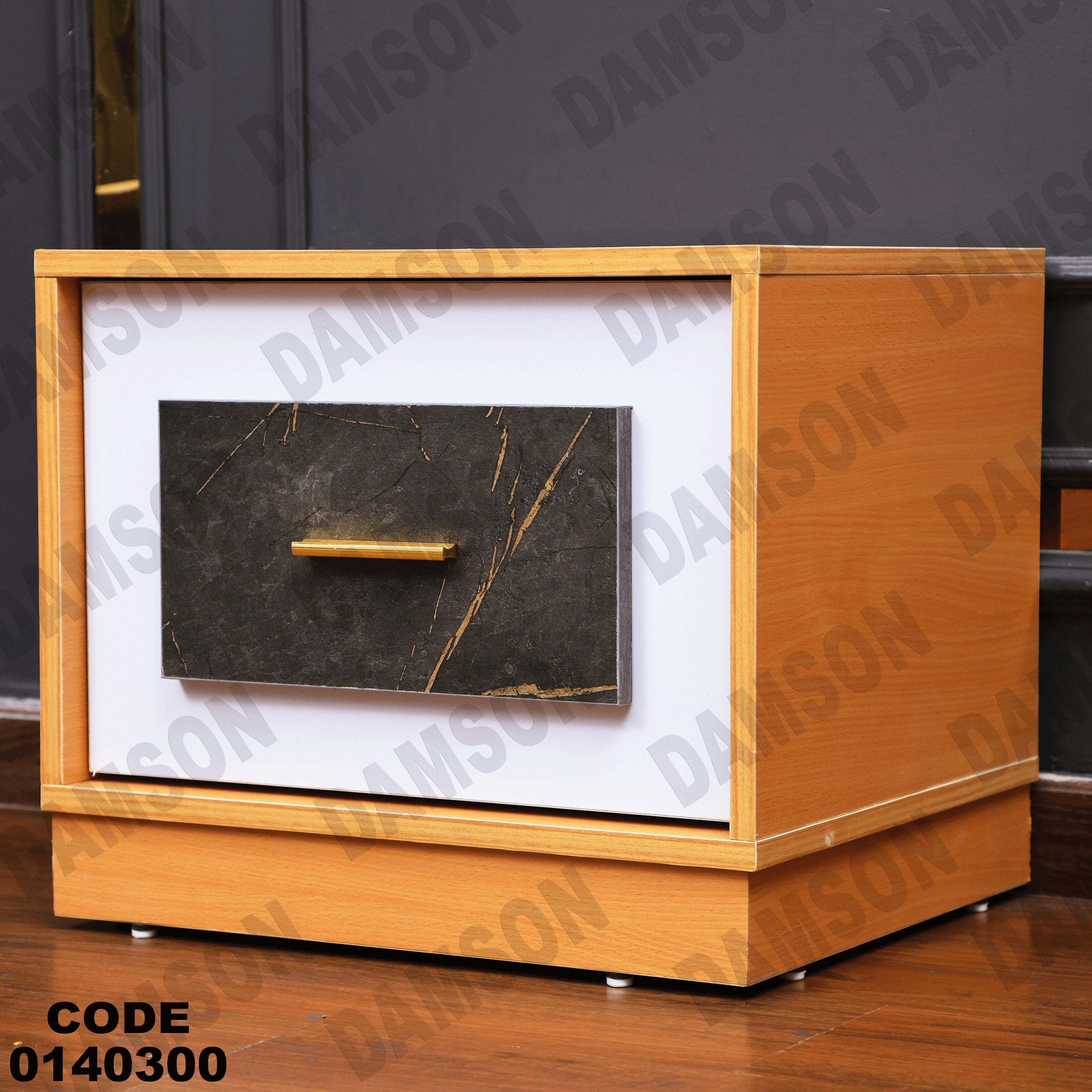 كمود ماستر 403
